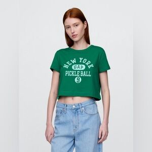 GAP 100% Organic Cotton Short-Sleeve Vintage Cropped T-Shirt